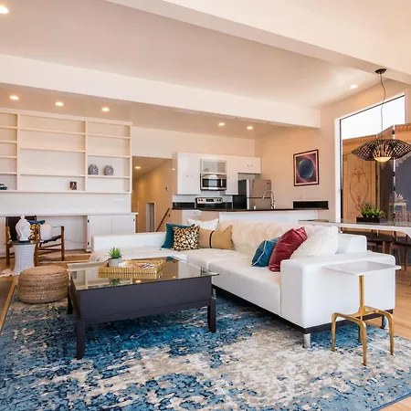 Sophisticated La Jolla Condo Oceanview, Zen And Coastal Charm